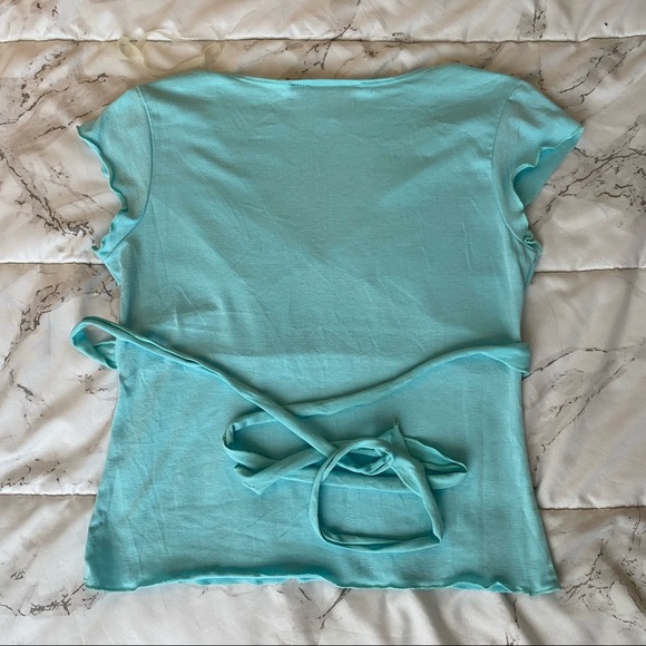 Blue Wrap Crop Top - Picture 3 of 4